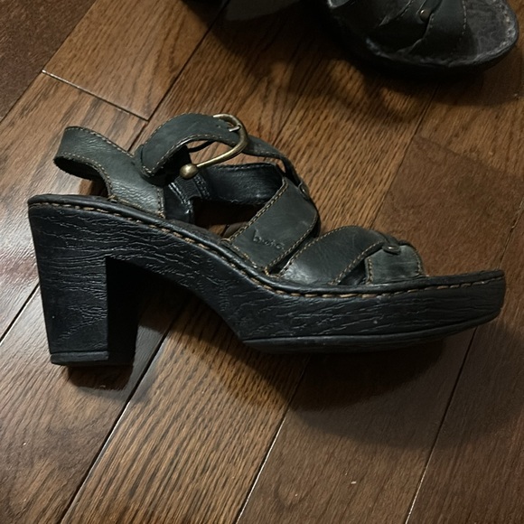 Born Platform Black Sandals- Size 7- Excellent Condition - Picture 2 of 11